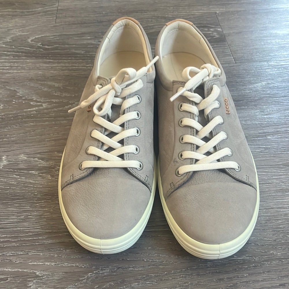 ECCO WOMEN'S SOFT 7 SNEAKER